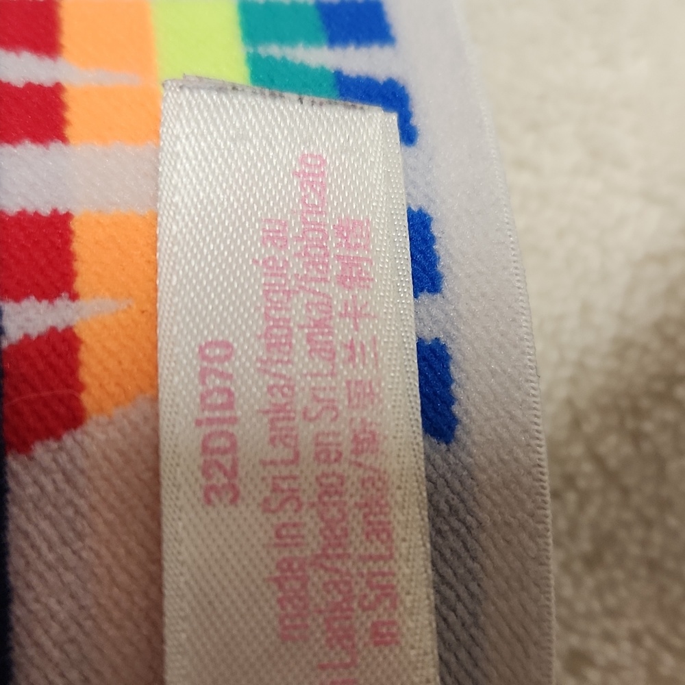 Pink Victoria's Secret 32D Where Everywhere T-shirt - Picture 9 of 12